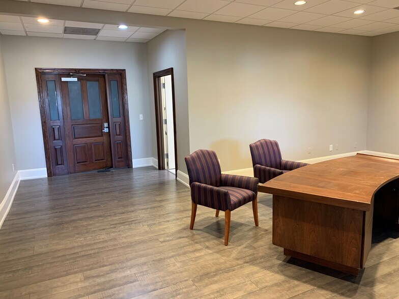 More Photos Of 241 North Ave W, Westfield Office For Lease