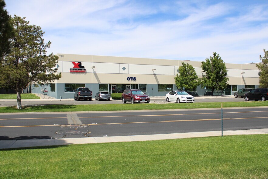 More Photos Of 725 Trademark Dr, Reno Warehouse For Lease