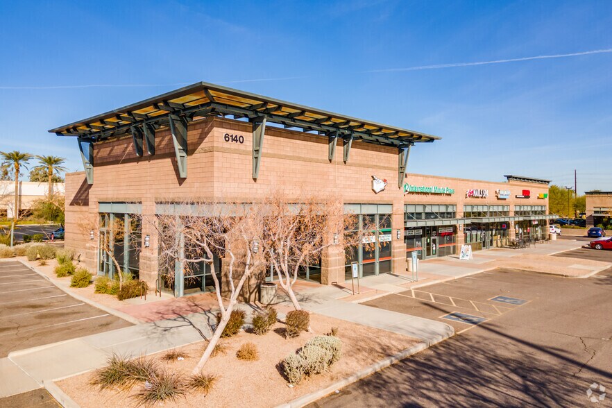 More Photos Of 6140 W Chandler Blvd, Chandler General Retail For Lease