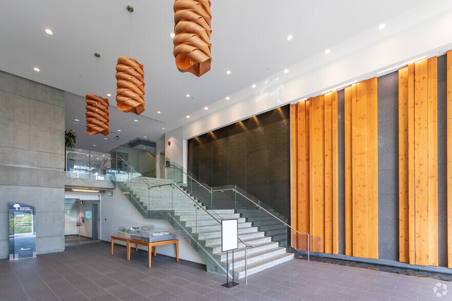More Photos Of 2920 Virtual Way, Vancouver Office For Lease