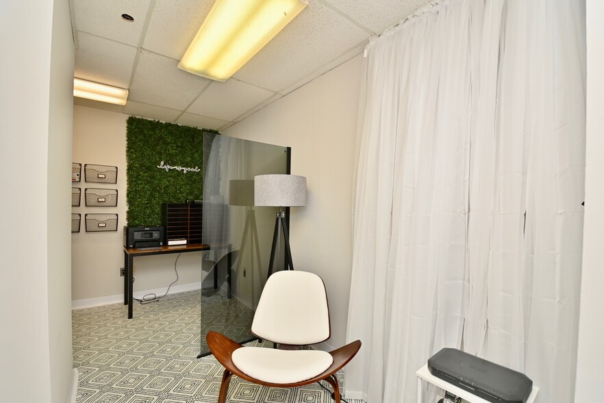 More Photos Of 10903 Indian Head Hwy, Fort Washington Office For Lease