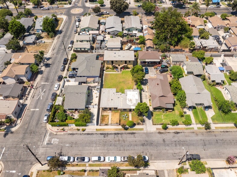 More Photos Of 5917 Converse Ave, Los Angeles Multifamily For Sale