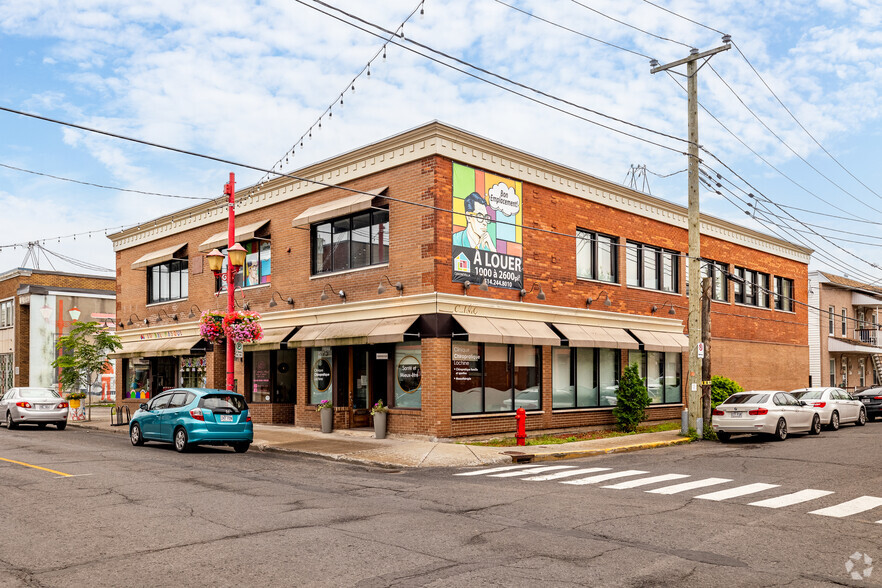 Primary Photo Of 1365-1395 Rue Notre-Dame O, Montréal Storefront Retail Office For Lease