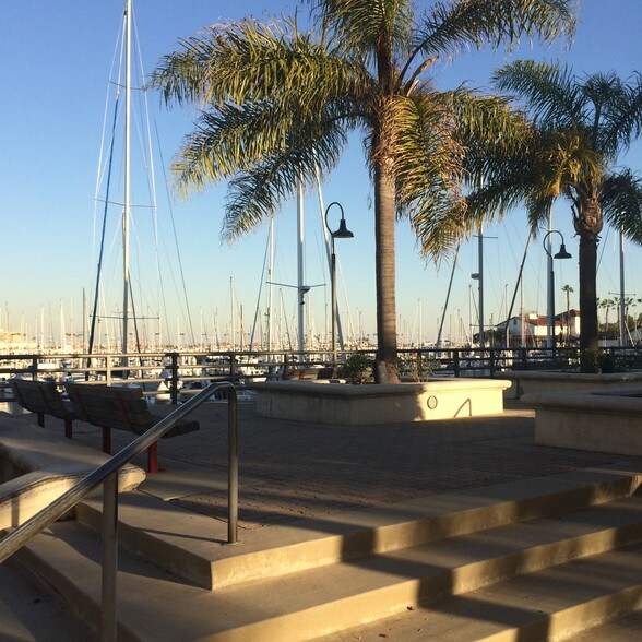 More Photos Of 2500 Via Cabrillo Marina, San Pedro Office For Lease