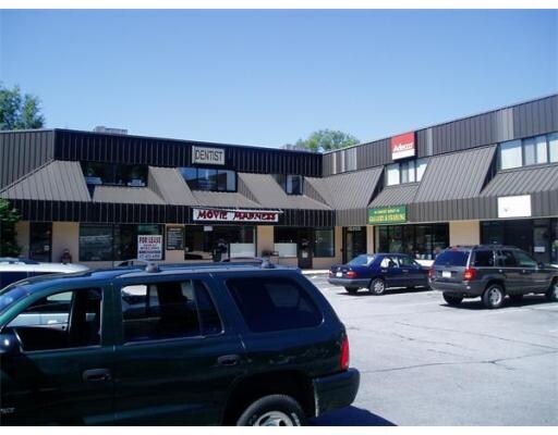 More Photos Of 363 Great Rd, Bedford Unknown For Lease