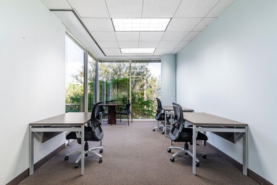 Primary Photo Of 2025 N 3rd St, Phoenix Coworking Space