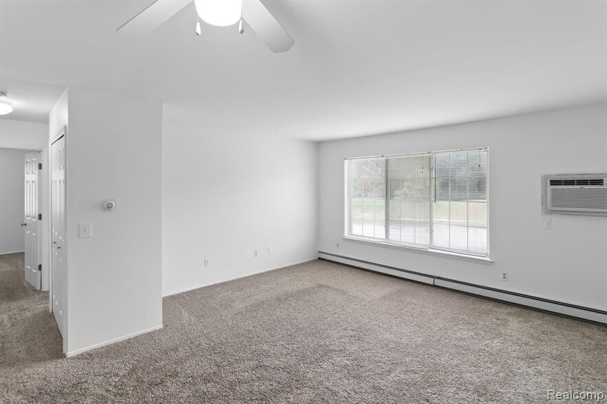 More Photos Of 500 Romeo Rd, Rochester Apartments For Sale