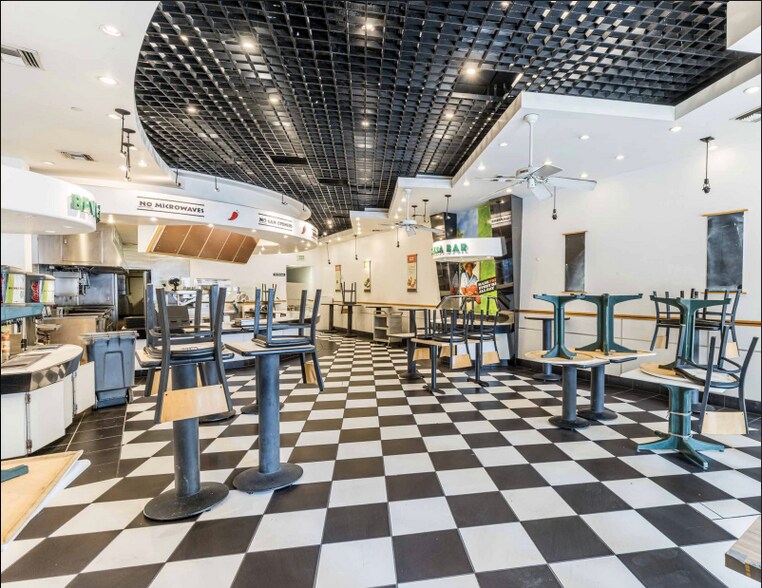 More Photos Of 5757 Wilshire Blvd, Los Angeles Office For Lease