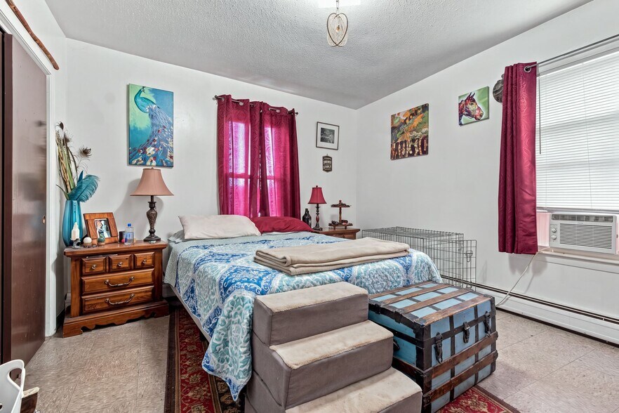 More Photos Of 32 Northeast St, Woonsocket Apartments For Sale