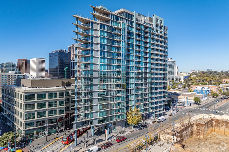 More Photos Of 1040-1080 Park Blvd, San Diego Apartments For Lease