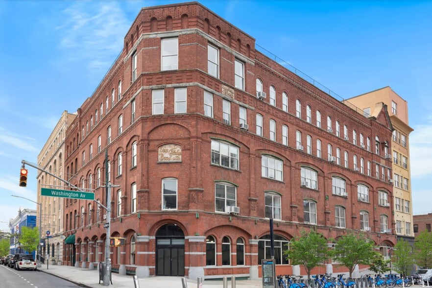 Primary Photo Of 255-275 Park Ave, Brooklyn Coworking Space