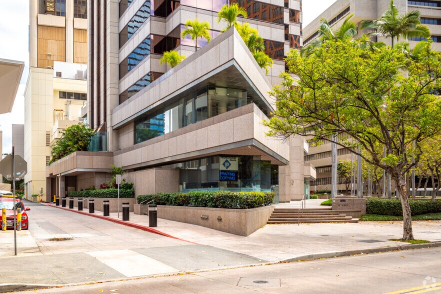 More Photos Of 1100 Alakea St, Honolulu Office For Lease