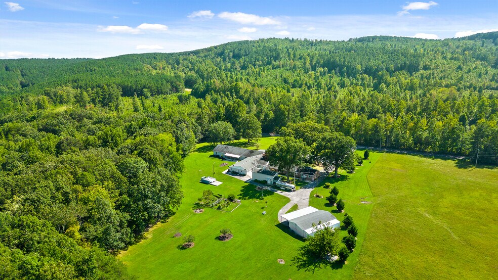 More Photos Of 3872 Brayton Mountain Rd, Graysville Skilled Nursing Facility For Sale