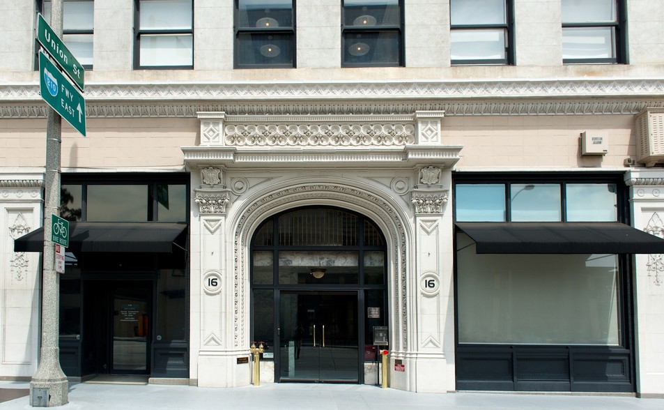 More Photos Of 225 E Colorado Blvd, Pasadena Office For Lease