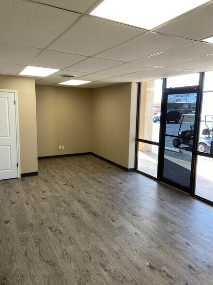 More Photos Of 1233 Tracy Lynn St, Abilene Flex For Lease