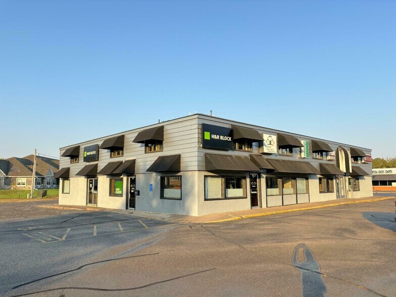 More Photos Of 500 W Main St, Anoka Unknown For Lease