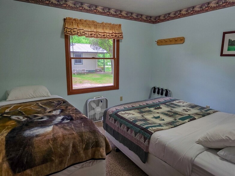 More Photos Of 16878 County Road 505, Newberry Hotel For Sale