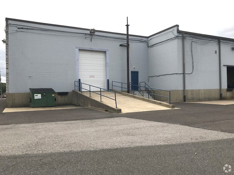 More Photos Of 2825-2845 Southampton Rd, Philadelphia Industrial For Sale
