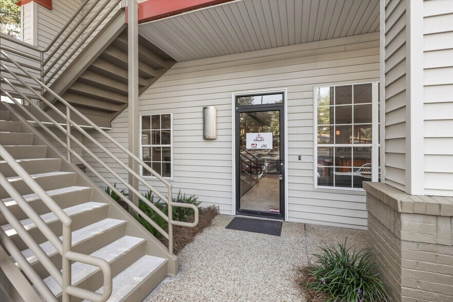 More Photos Of 1589 Metropolitan Blvd, Tallahassee Office For Lease