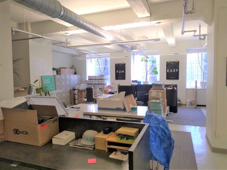 More Photos Of 1500-1506 Walnut St, Philadelphia Office For Lease