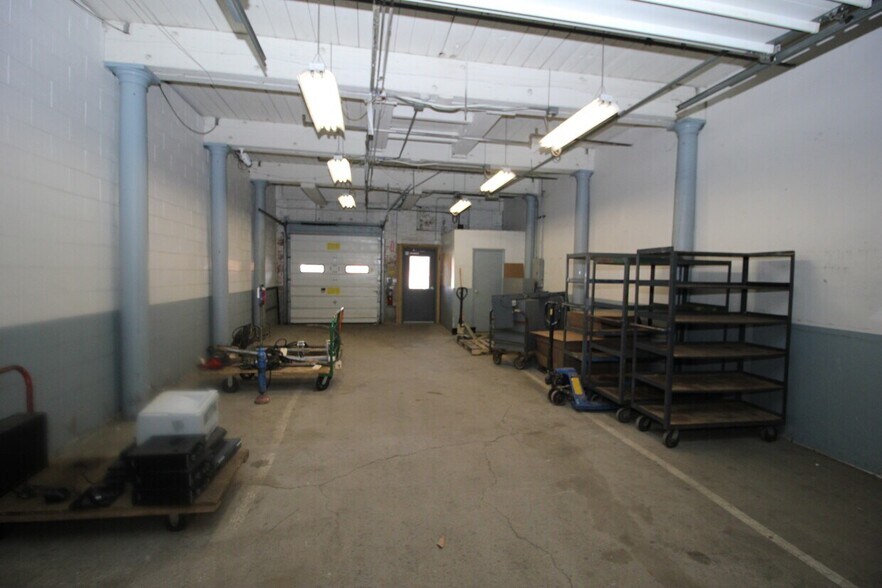 More Photos Of 3500 Bleachery Ave, New Hartford Warehouse For Sale