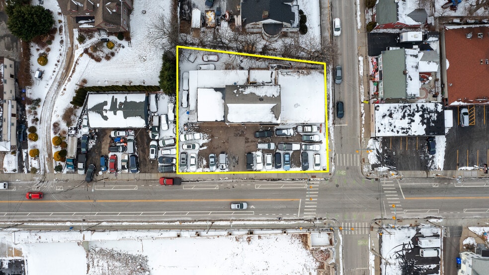 More Photos Of 1220 Broad St, Central Falls Auto Repair For Sale