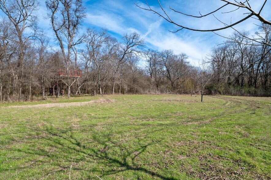 More Photos Of 5285 CR 277, Melissa Land For Sale