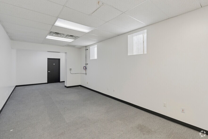 More Photos Of 7425 Major St, Houston Warehouse For Lease