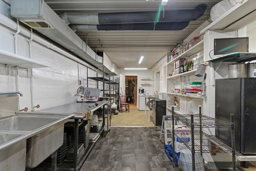 More Photos Of 581 US Route 9, Schroon Lake Restaurant For Sale