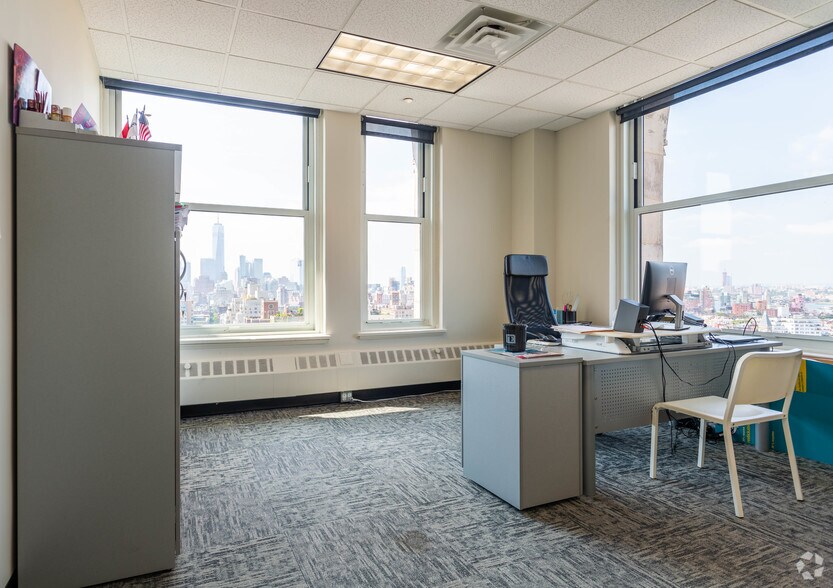 More Photos Of 55 Fifth Ave, New York Office For Lease