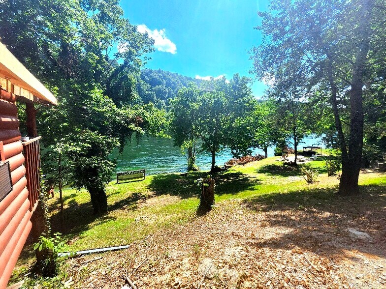 More Photos Of 469 River Rd, Lakeview Trailer Camper Park For Sale