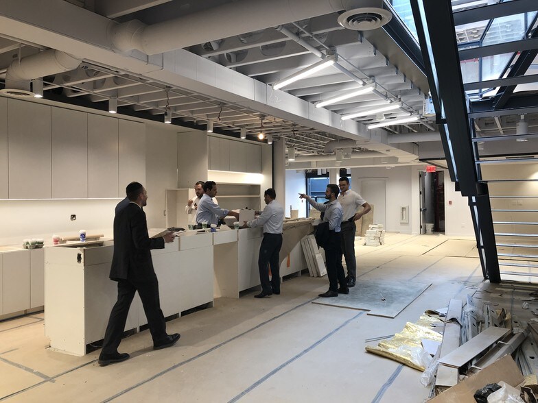 More Photos Of 839 Broadway, Brooklyn Freestanding For Lease