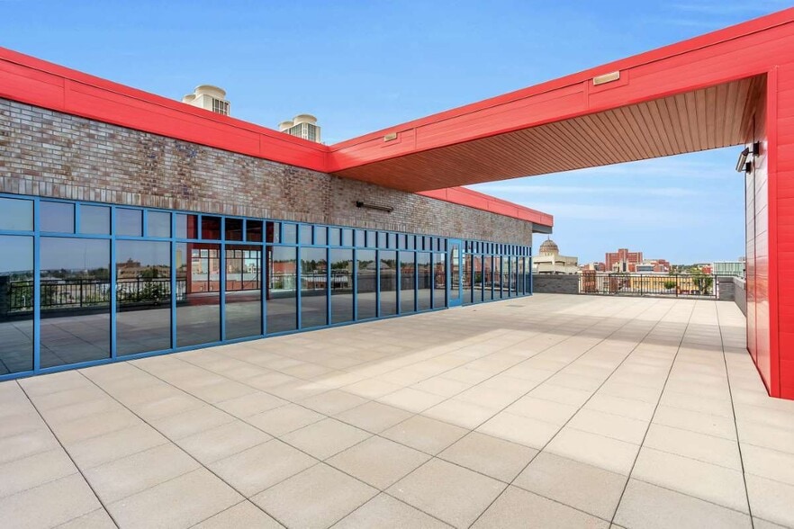 More Photos Of 1122 N Broadway Ave, Oklahoma City Office For Lease