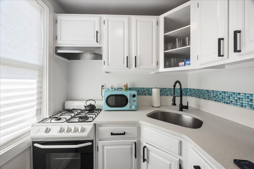 More Photos Of 188 Beach 123rd St, Rockaway Park Apartments For Sale