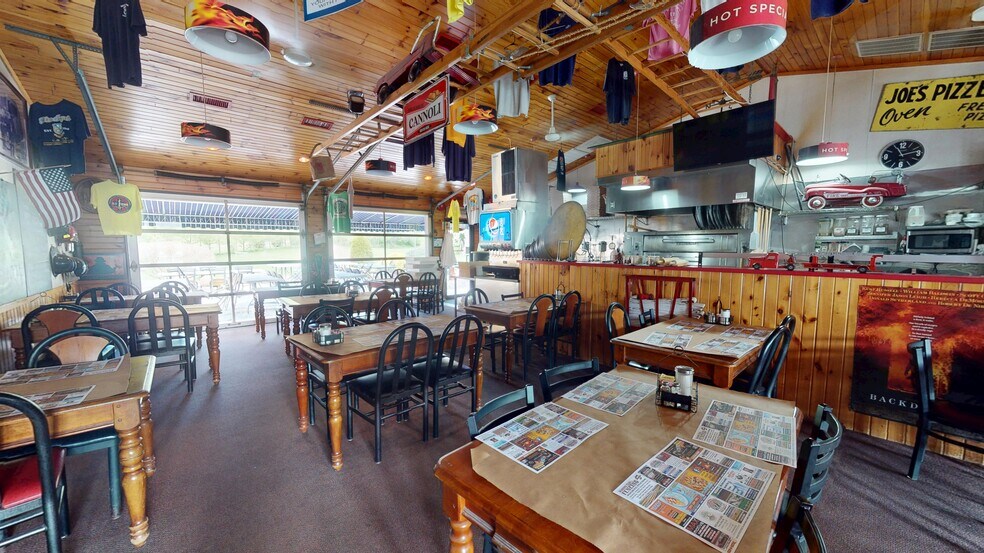 More Photos Of 13524 S Eagle Valley Rd, Tyrone Restaurant For Sale
