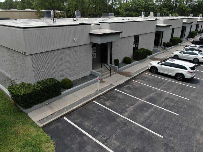 More Photos Of 11235 N St. Johns Industrial Pky, Jacksonville Warehouse For Lease