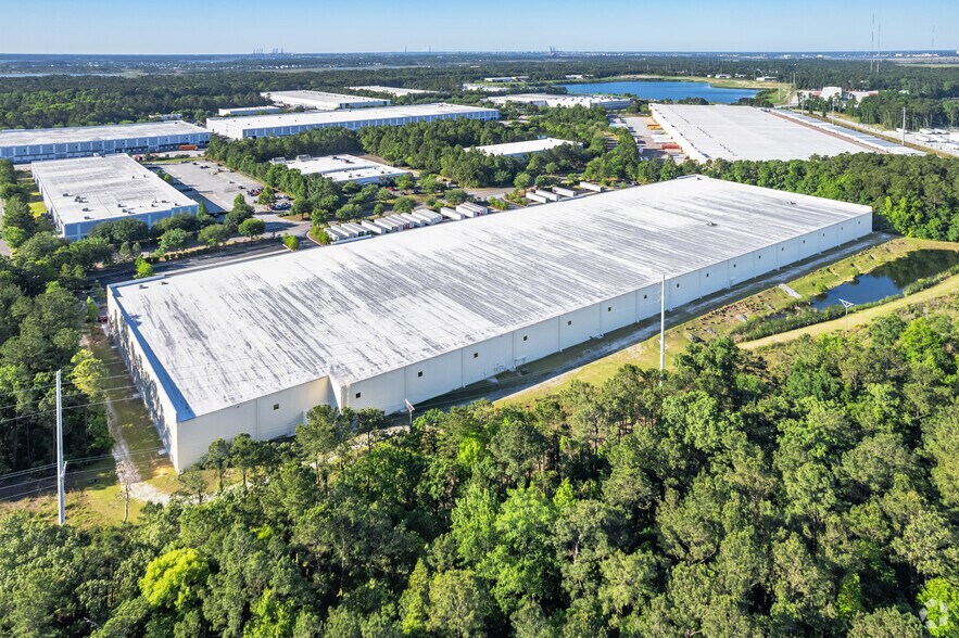 More Photos Of 2310 Charleston Regional Pky, Charleston Distribution For Lease