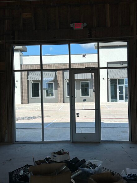 More Photos Of 610 Brashear Ln, Cedar Park Office For Lease