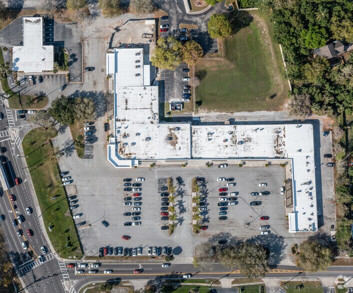 More Photos Of 75-117 Gatlin Ave, Orlando Unknown For Lease