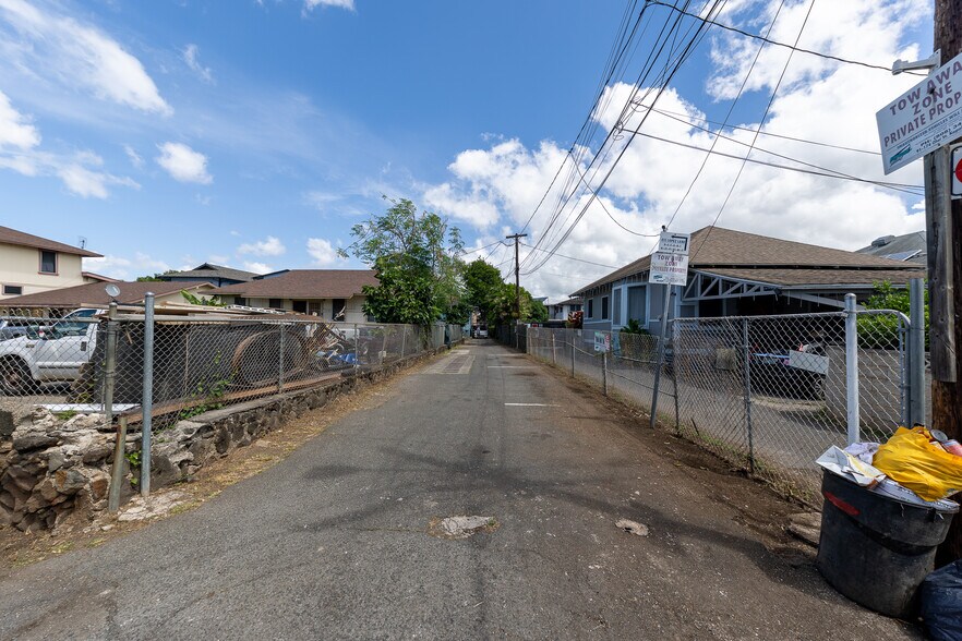 More Photos Of 815 Lopez Ln, Honolulu Apartments For Sale