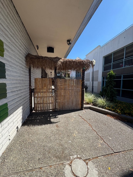 More Photos Of 132 Keller St, Petaluma Restaurant For Lease