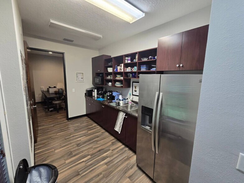 More Photos Of 4202-4204 W Linebaugh Ave, Tampa Medical For Sale
