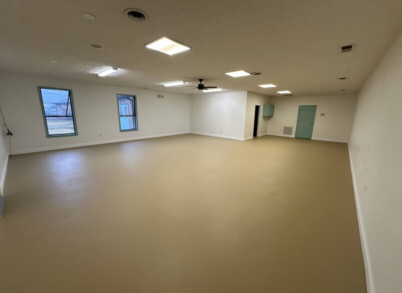 More Photos Of 11550 Tara Blvd, Hampton Rehabilitation Center For Sale