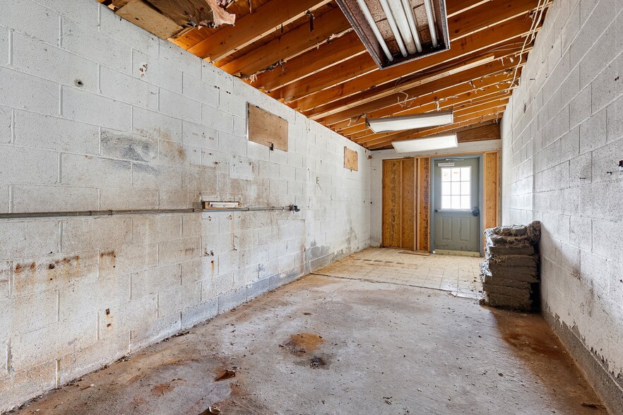 More Photos Of 1524 Conowingo Rd, Rising Sun Restaurant For Sale