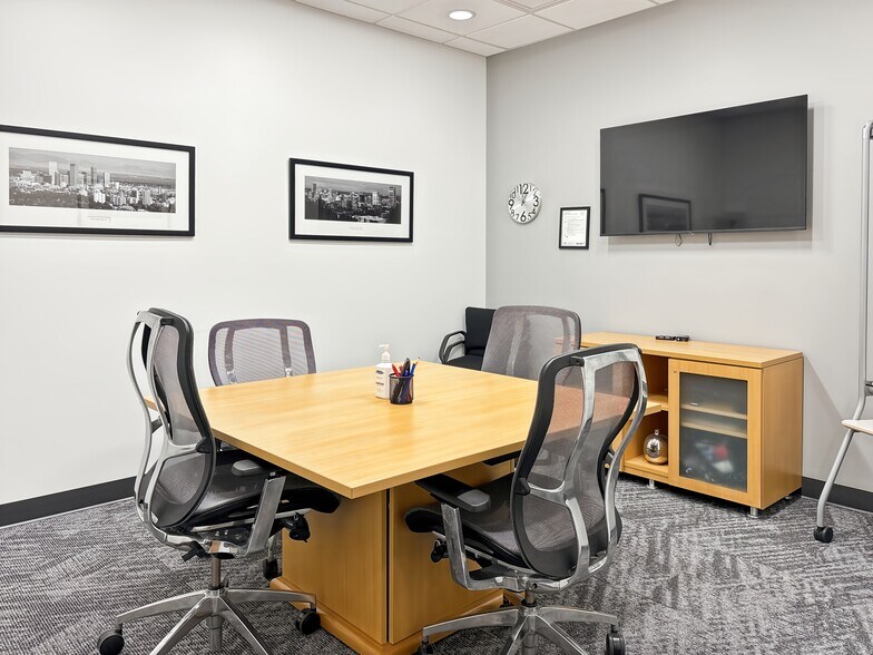 More Photos Of 50 S Main St, Naperville Coworking Space