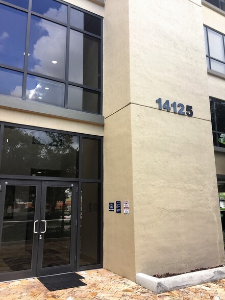More Photos Of 14125 NW 80th Ave, Miami Lakes Office For Sale