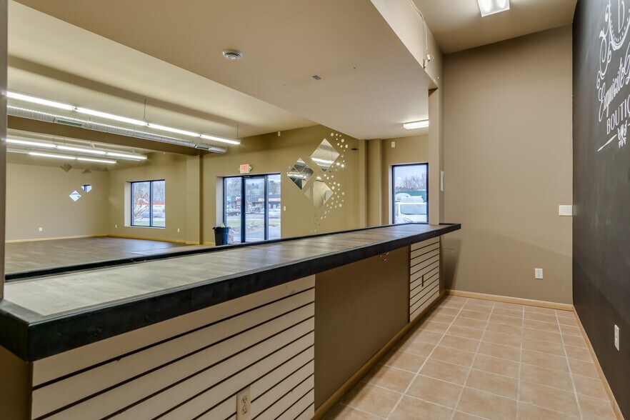 More Photos Of 2734-2751 London Rd, Eau Claire Storefront Retail Office For Sale