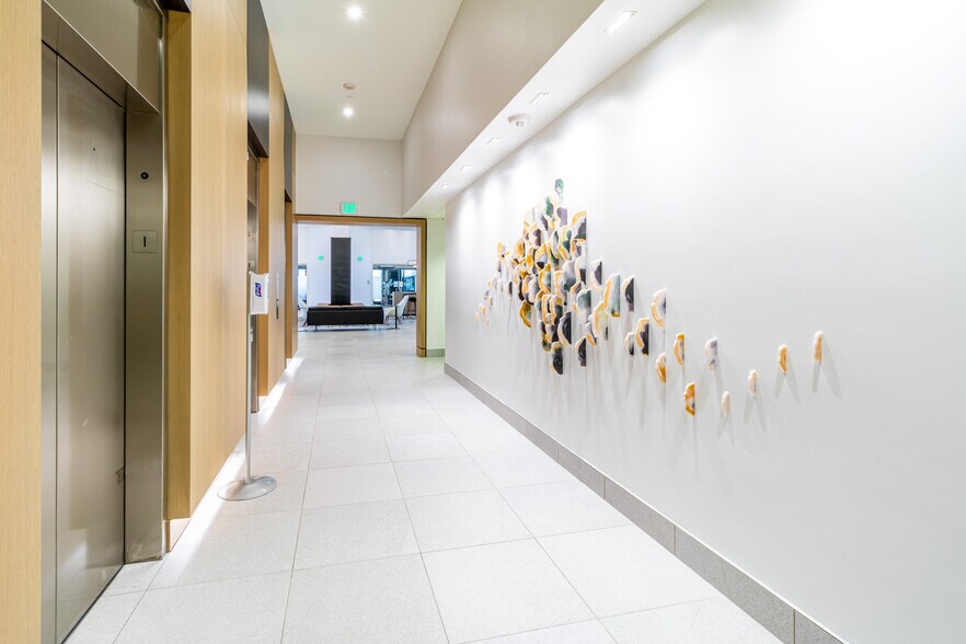 More Photos Of 7887 E Belleview Ave, Denver Serviced Offices For Lease