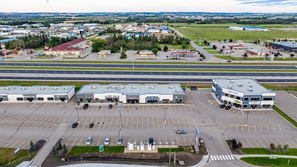 More Photos Of 179 Leva Ave, Red Deer Storefront For Lease