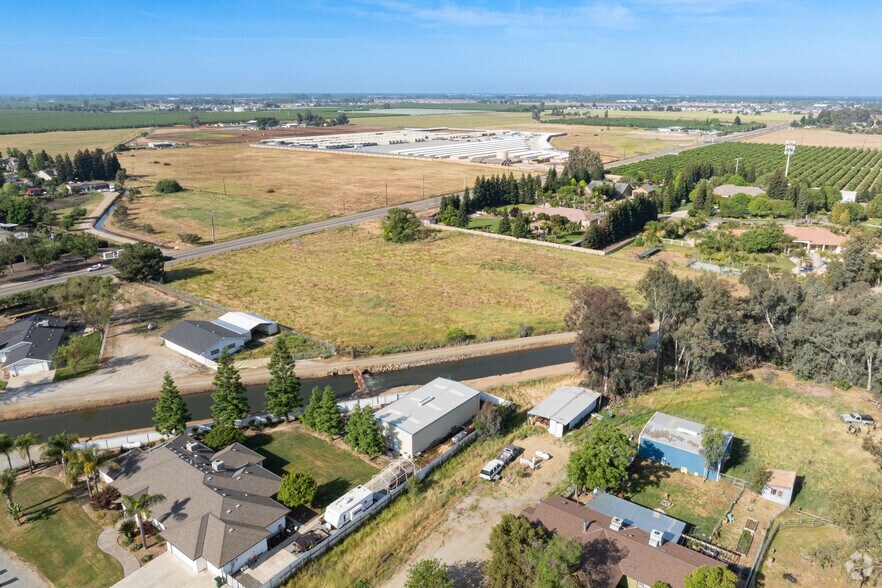 More Photos Of 10368 E Shaw Ave, Clovis Land For Lease